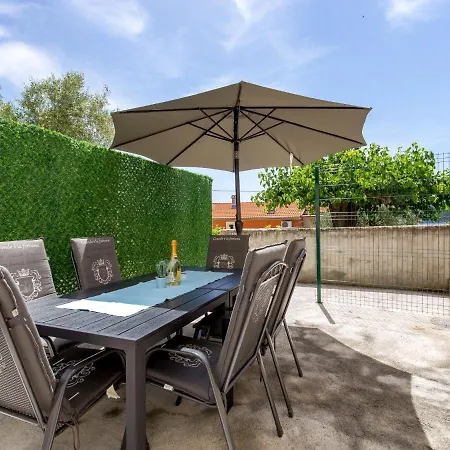 By Interhome * Barbat na Rabu