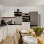 By Interhome * Barbat na Rabu