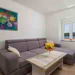 By Interhome Holiday home Barbat na Rabu